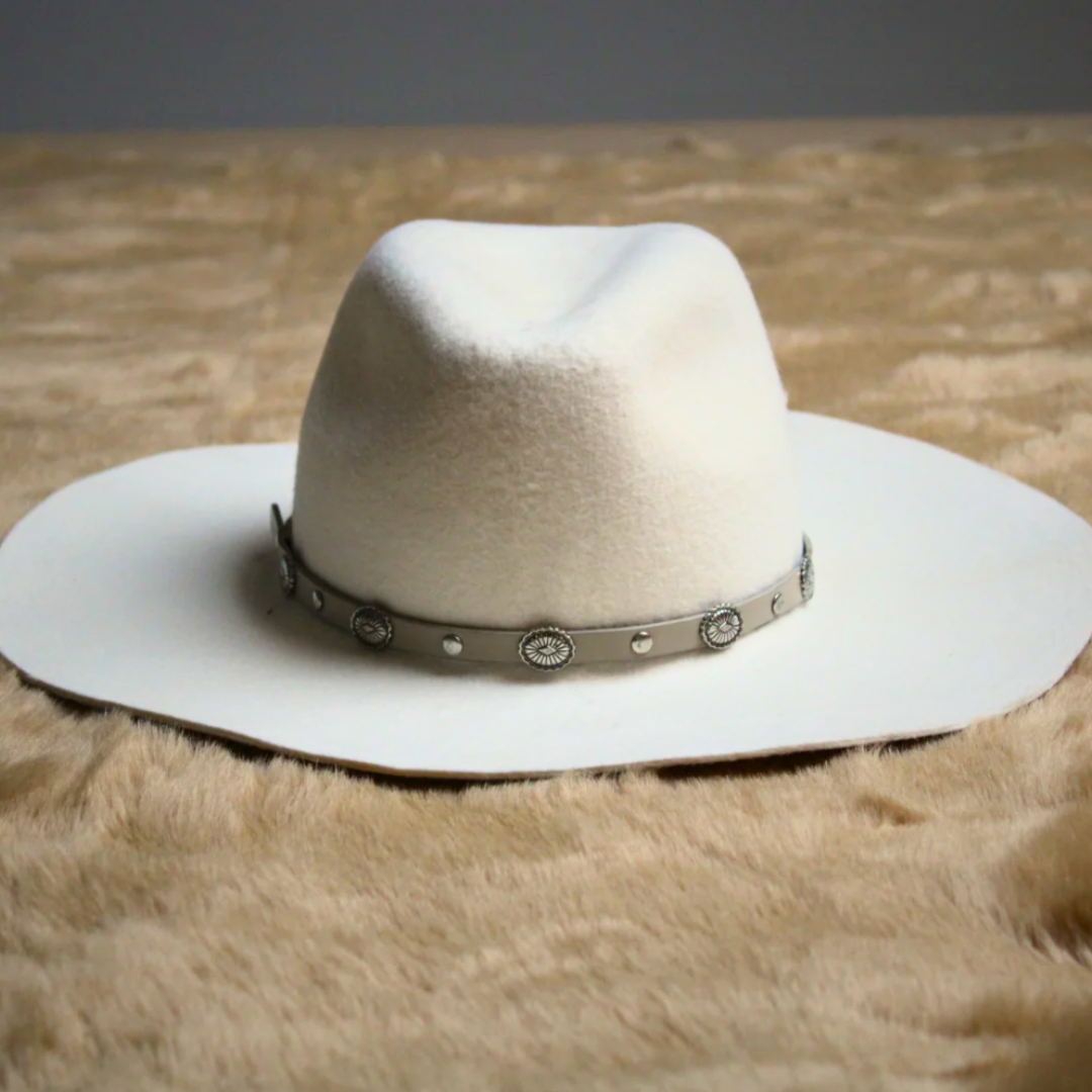 Chapeau blanc beige unique Reims